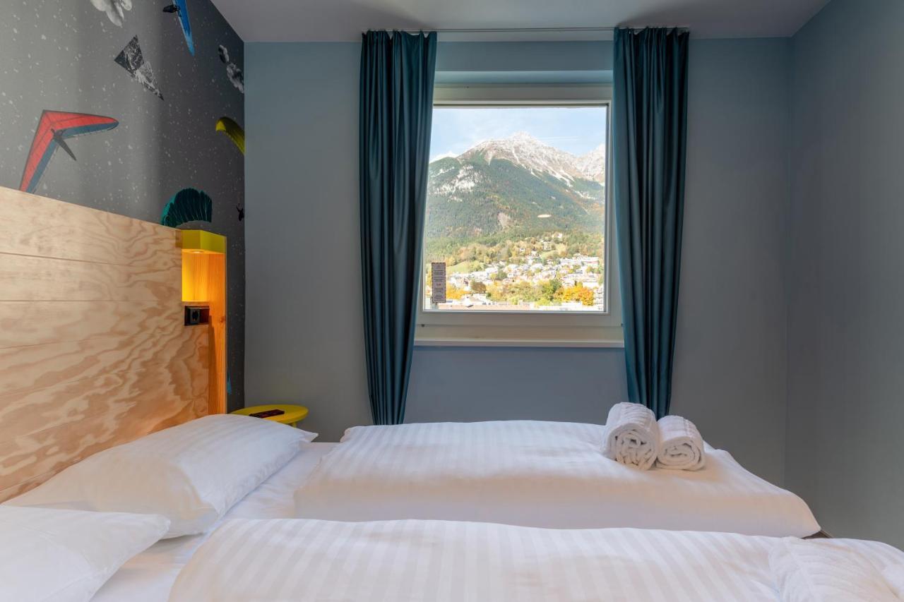 Meininger Hotel Innsbruck Zentrum ภายนอก รูปภาพ