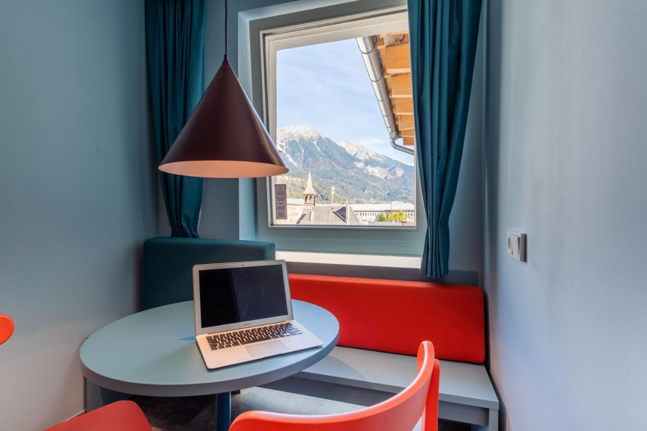 Meininger Hotel Innsbruck Zentrum ภายนอก รูปภาพ