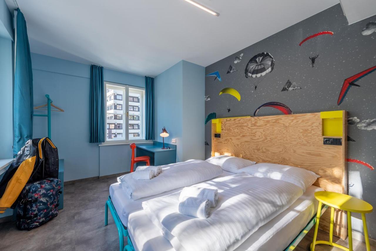 Meininger Hotel Innsbruck Zentrum ภายนอก รูปภาพ