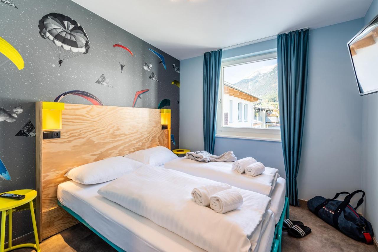 Meininger Hotel Innsbruck Zentrum ภายนอก รูปภาพ